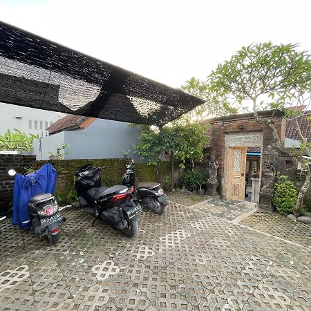 Belimbing Guest House Canggu Ngoại thất bức ảnh
